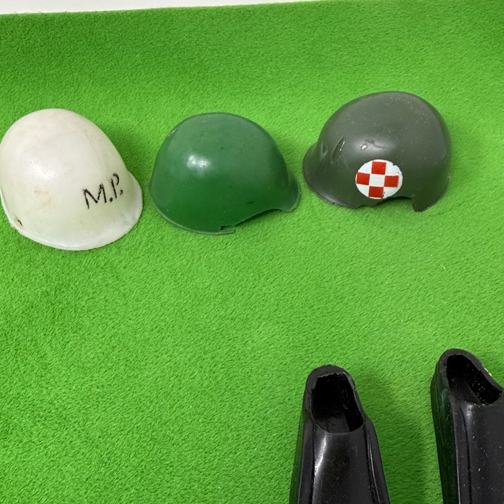 Vintage GI Joe Accessories - Picture 12 of 16